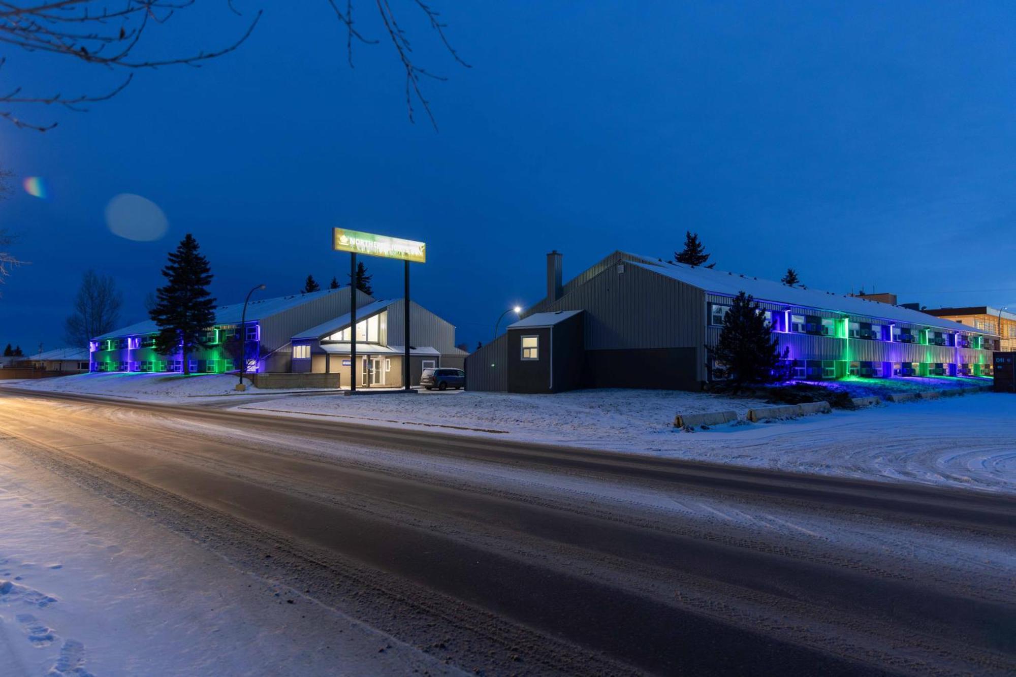 Northern Lights Inn Fort St. John Buitenkant foto