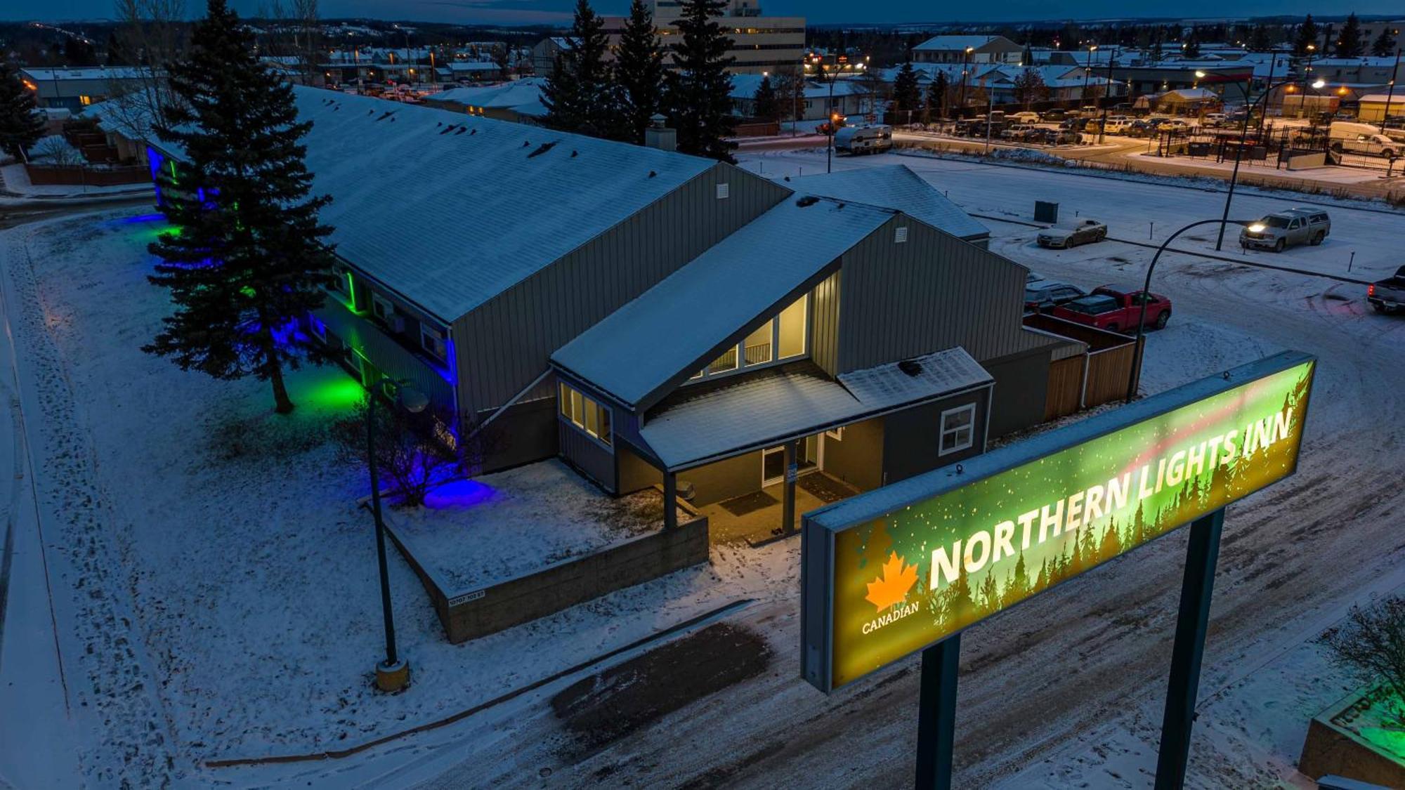 Northern Lights Inn Fort St. John Buitenkant foto